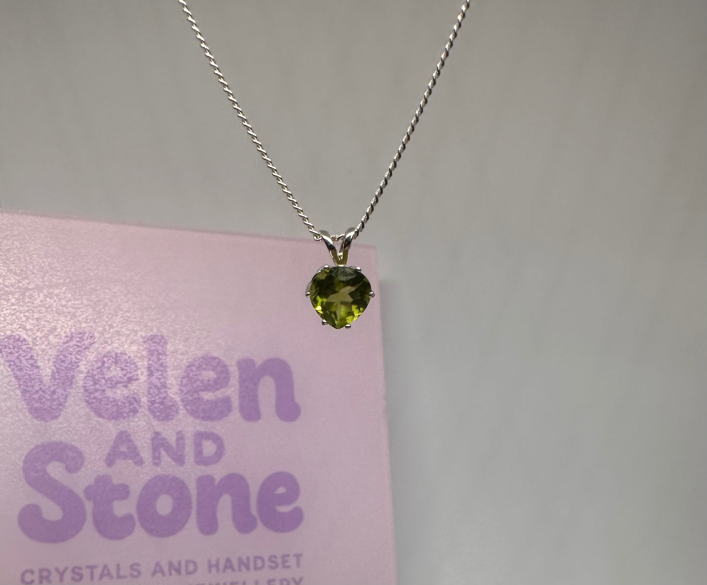 Sterling Silver and handset Peridot gemstone pendant necklace
