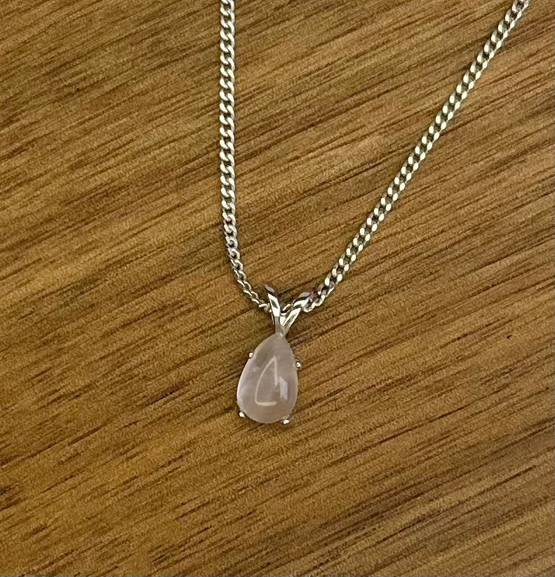 Sterling Silver Rose Quartz Pendant Necklace – 6x9mm Cabochon, Adjustable Chain