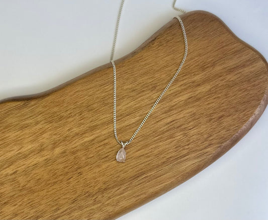 Sterling Silver Rose Quartz Pendant Necklace – 6x9mm Cabochon, Adjustable Chain